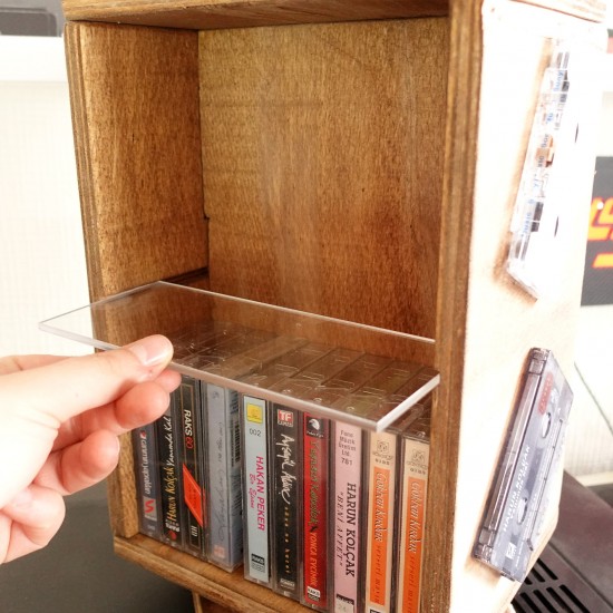 Döner Kaset Dolabı